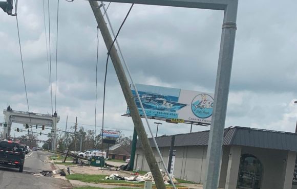 With two days’ notice, SOS coordinates nearly 1,000 FTEs to Entergy Louisiana for restoration